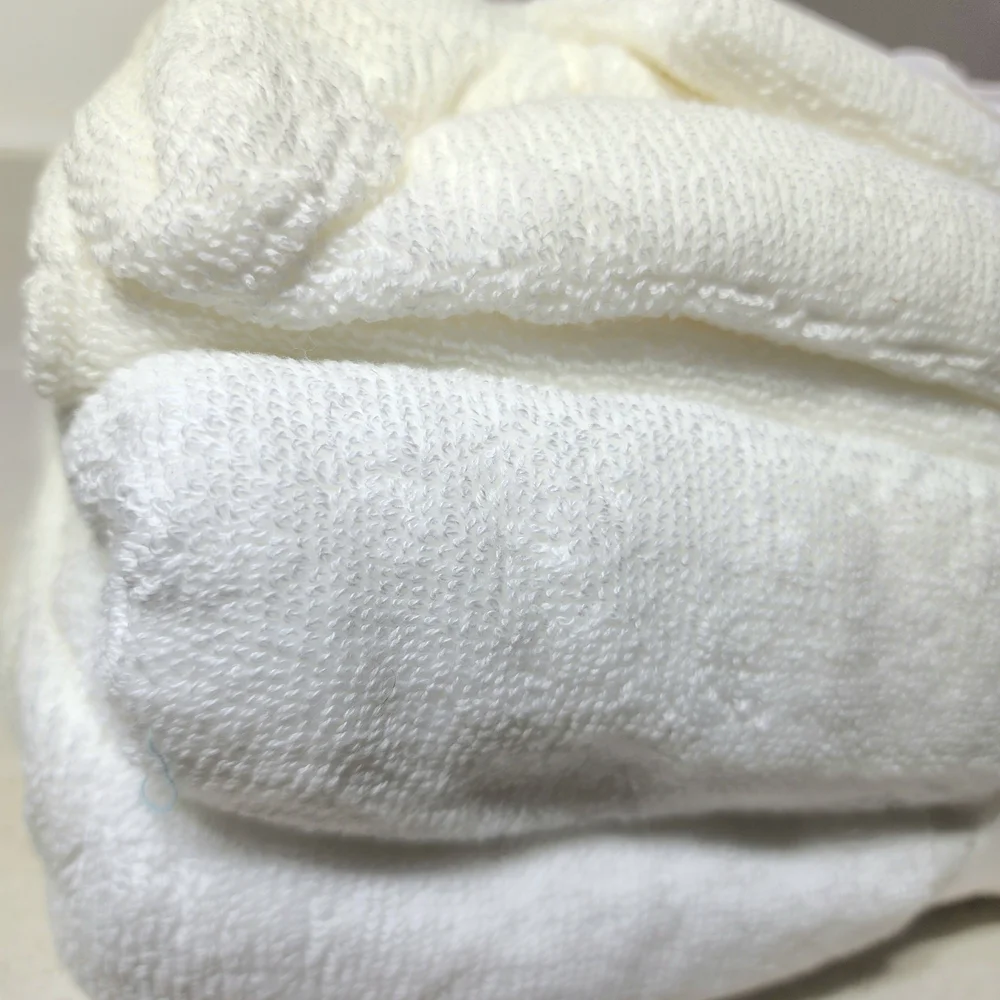 Luxury White 6 Pc Towel Set New With Tags